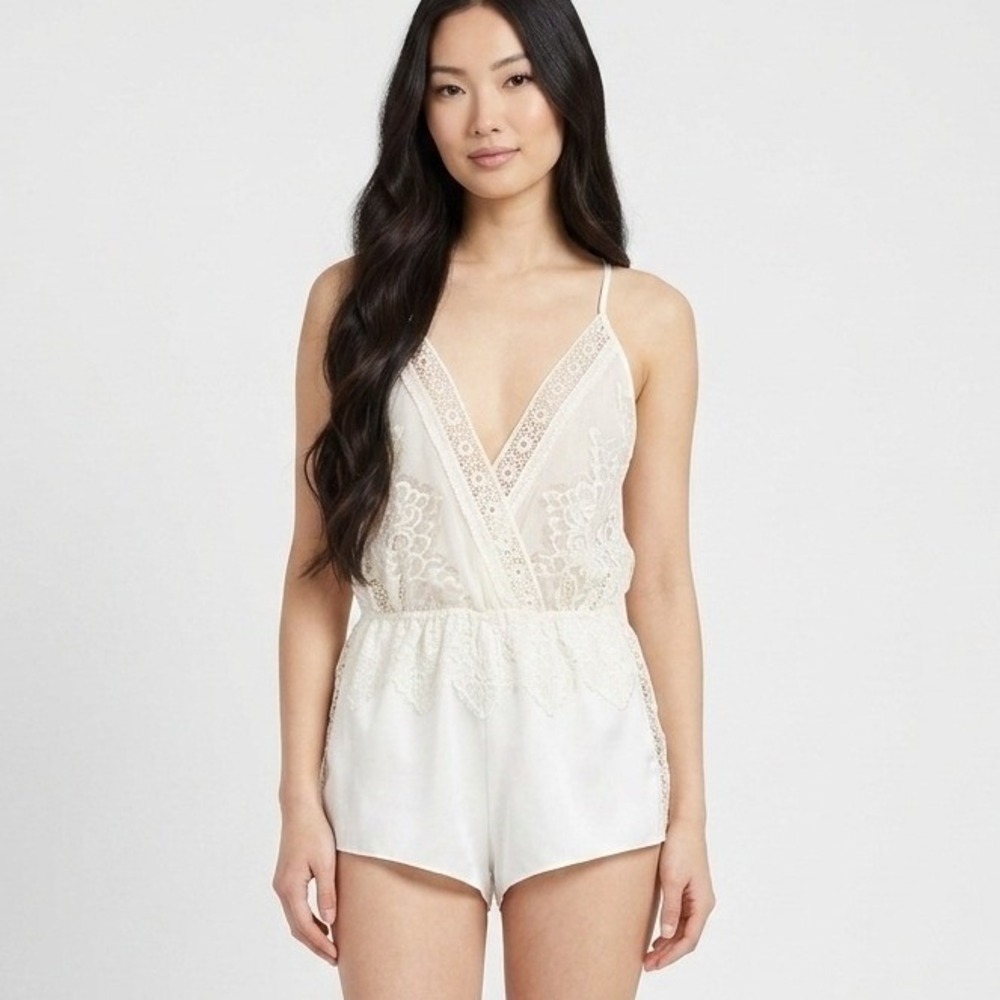 Flora Nikrooz Genevive Romper Ivory Lace Satin Lingerie L Anthropologie Revolve